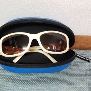 Costa Del Mar Ladies Sunglasses